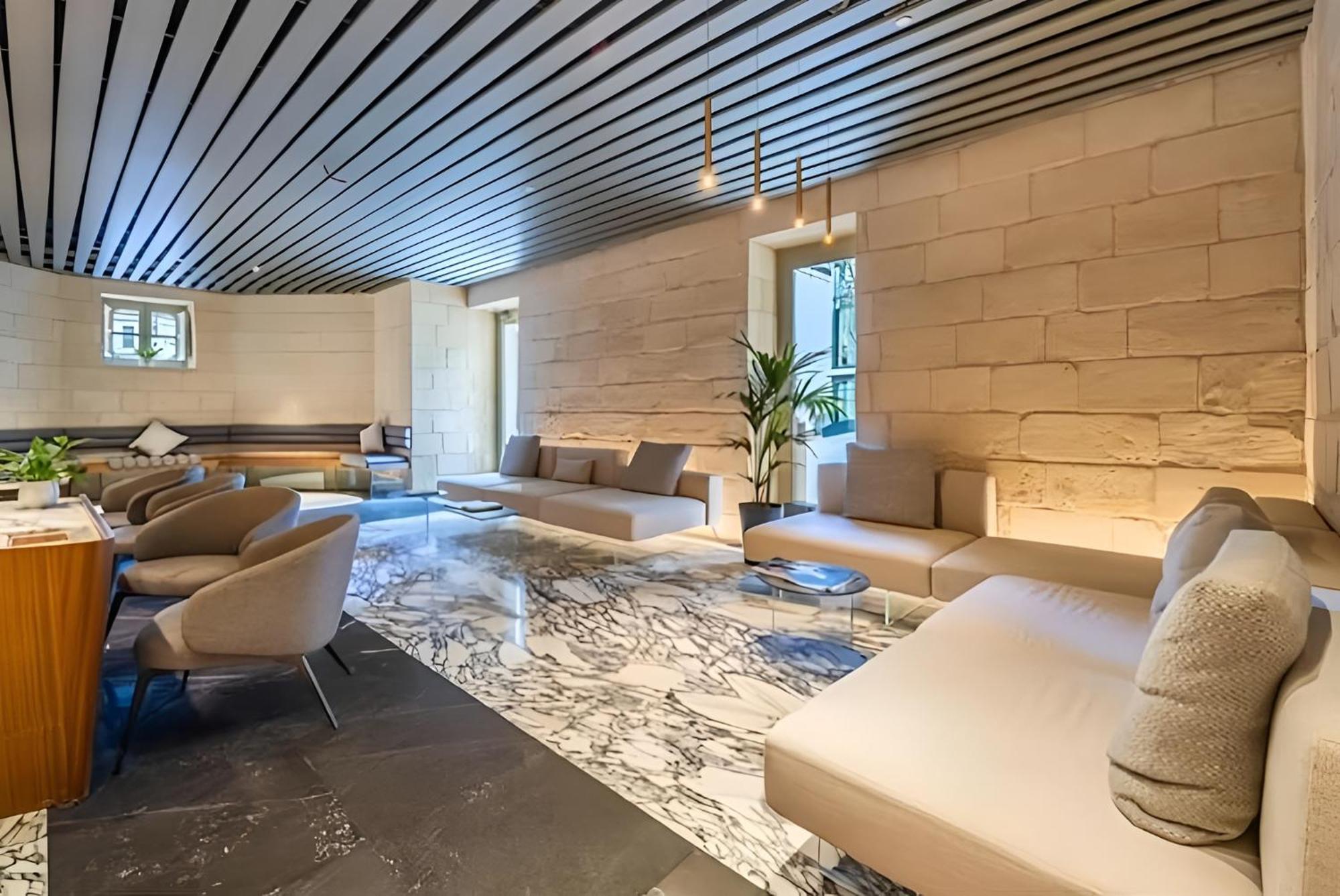 Mercury-tower Modern Apartment *