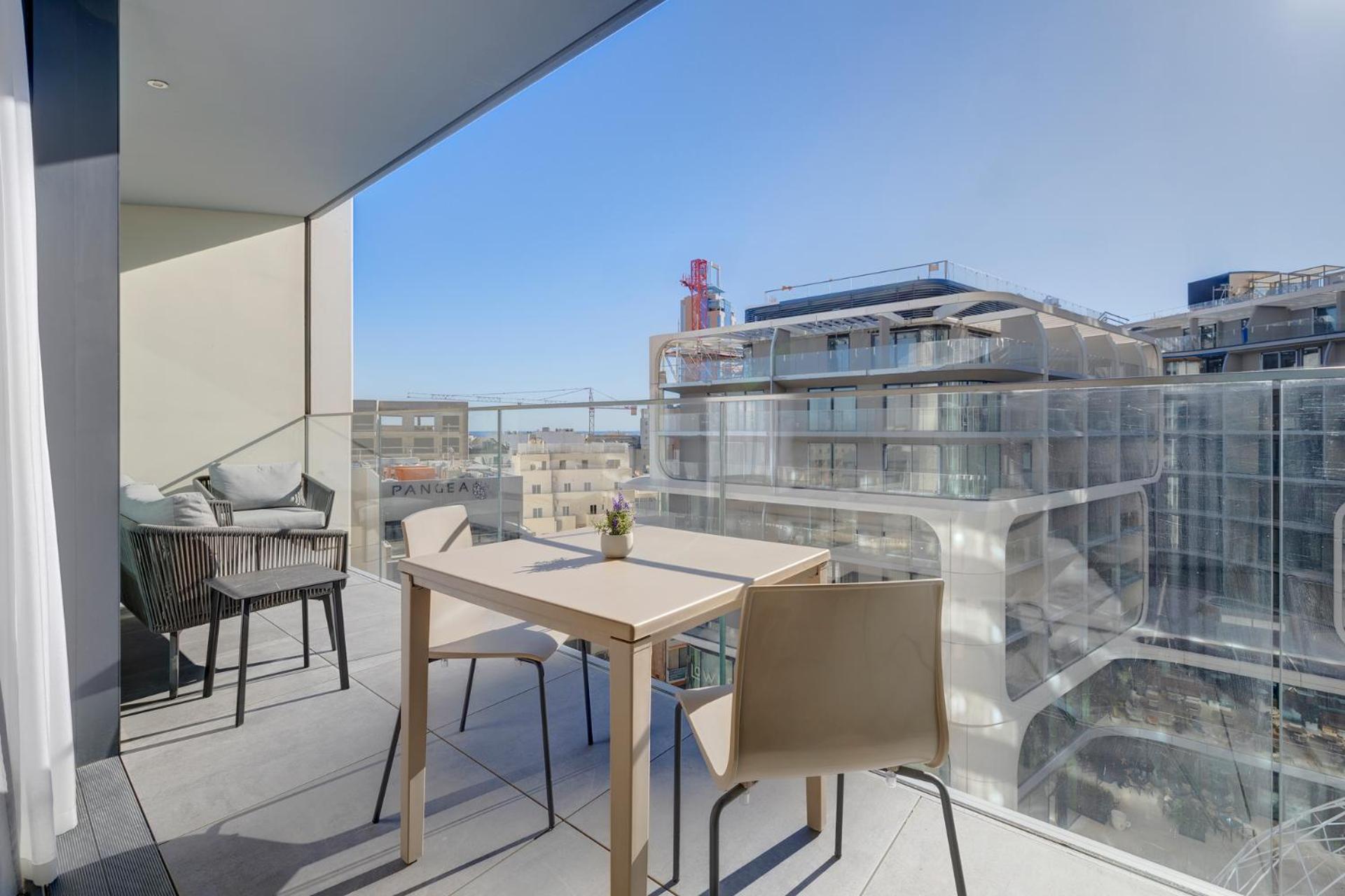 Mercury-tower Modern Apartment Saint Julian's